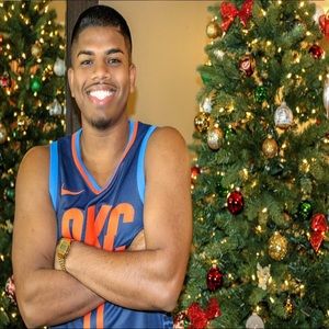 Meet your Posher, Aaron